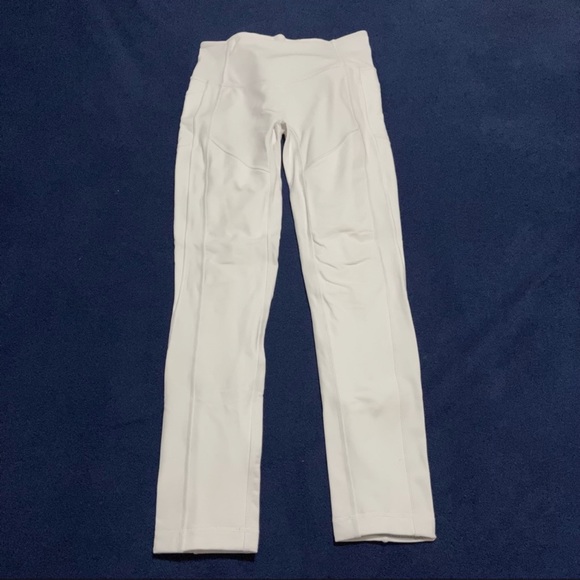 Lululemon White ATRP Pant 2 Size 8 28” inseam - Picture 5 of 8